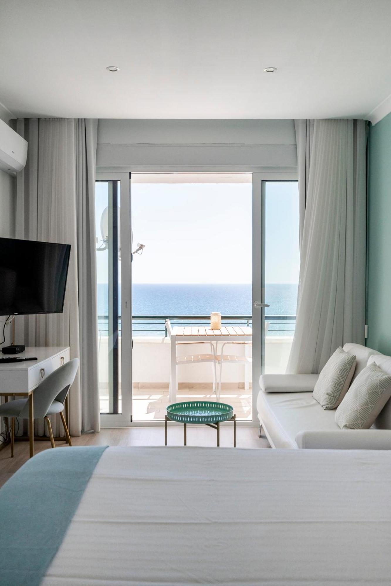 Sea Lovers - Sea Front - Studio Apartment Monte Gordo Exterior foto